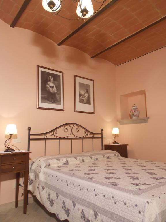 I Due Frassini Apartman Montespertoli Kültér fotó