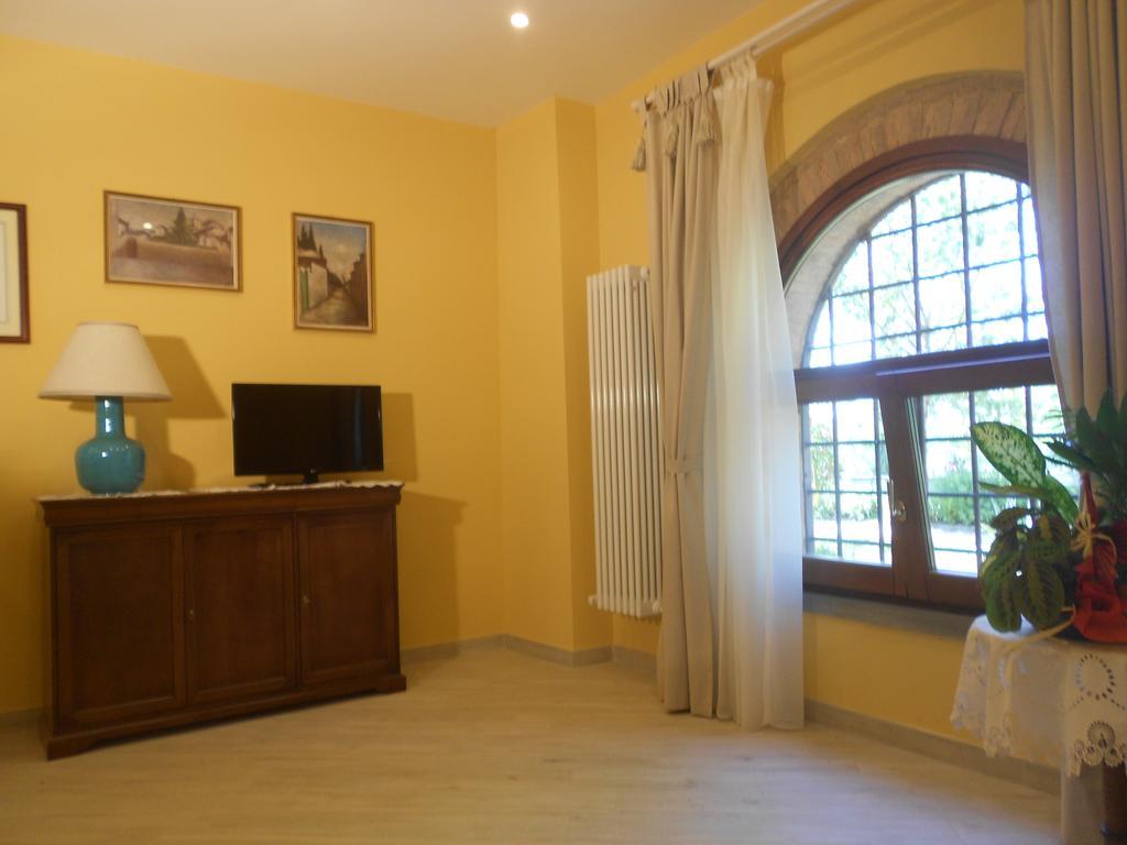 I Due Frassini Apartman Montespertoli Kültér fotó