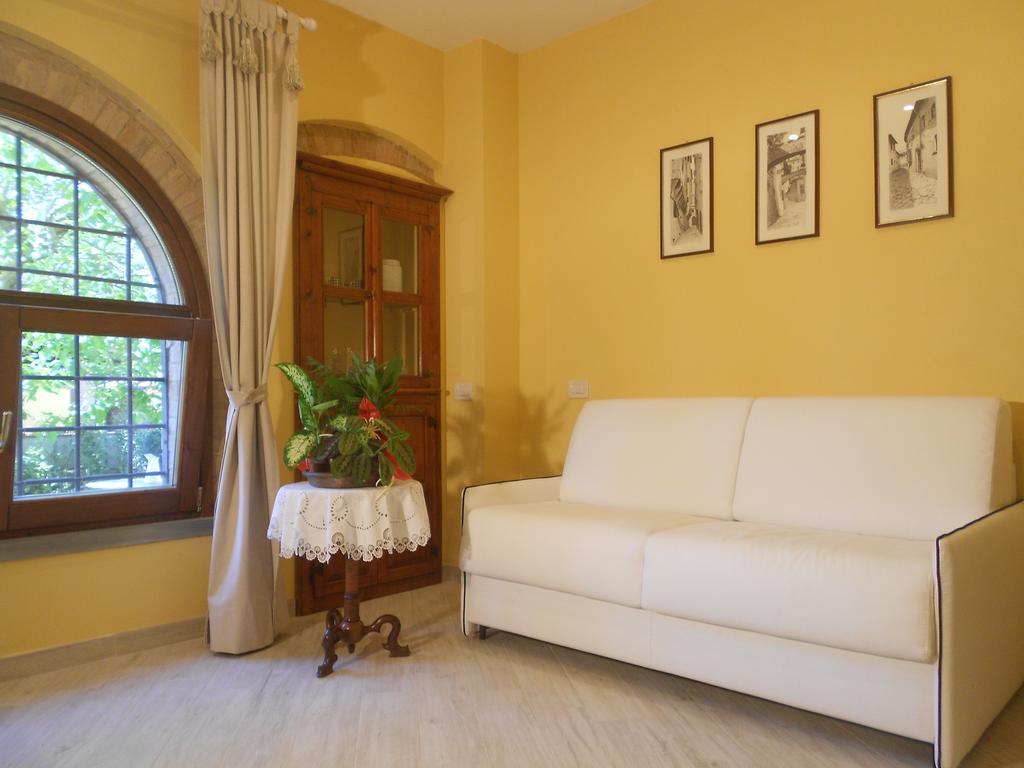 I Due Frassini Apartman Montespertoli Kültér fotó